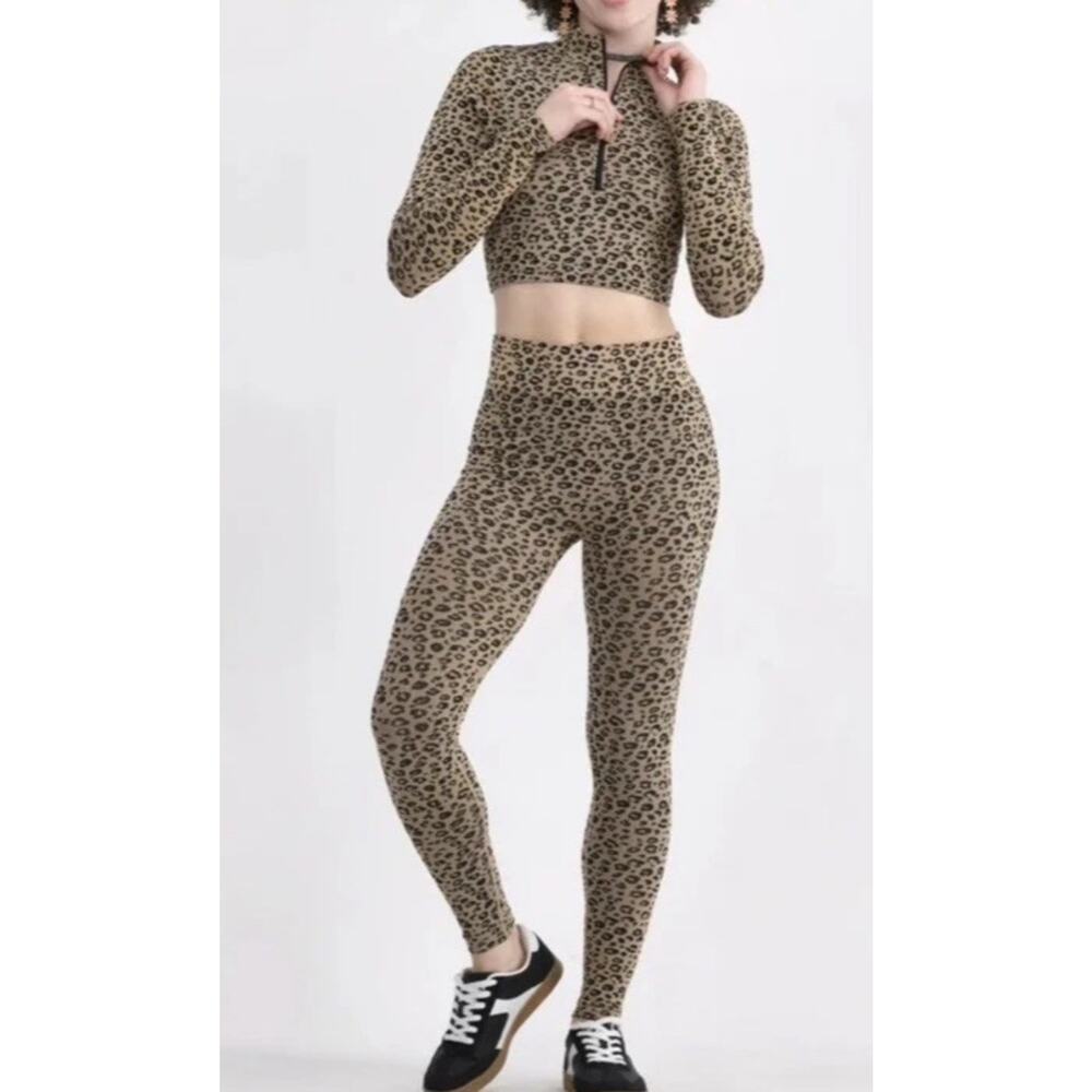 No Boundaries 2 Pc. Set Seamless Half Zip Crop Top & Leggings SZ. Plus XXL New